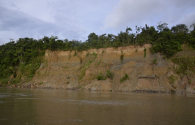 Flussufer Peru